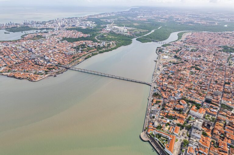 sao-luis-maranhao-brazil-panorama-landscape-of-famous-bridge-of-capital-city-of-sao-luis-maranhao